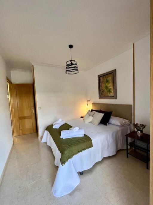 Apartamento Piso Centro Arenas: Mira Gredos Arenas de San Pedro Exterior foto